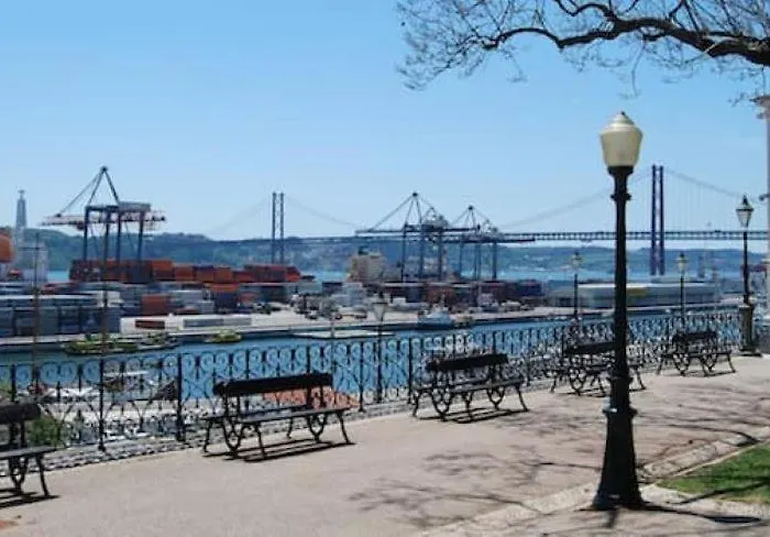 My Fair - Santos Duplex Lisbon